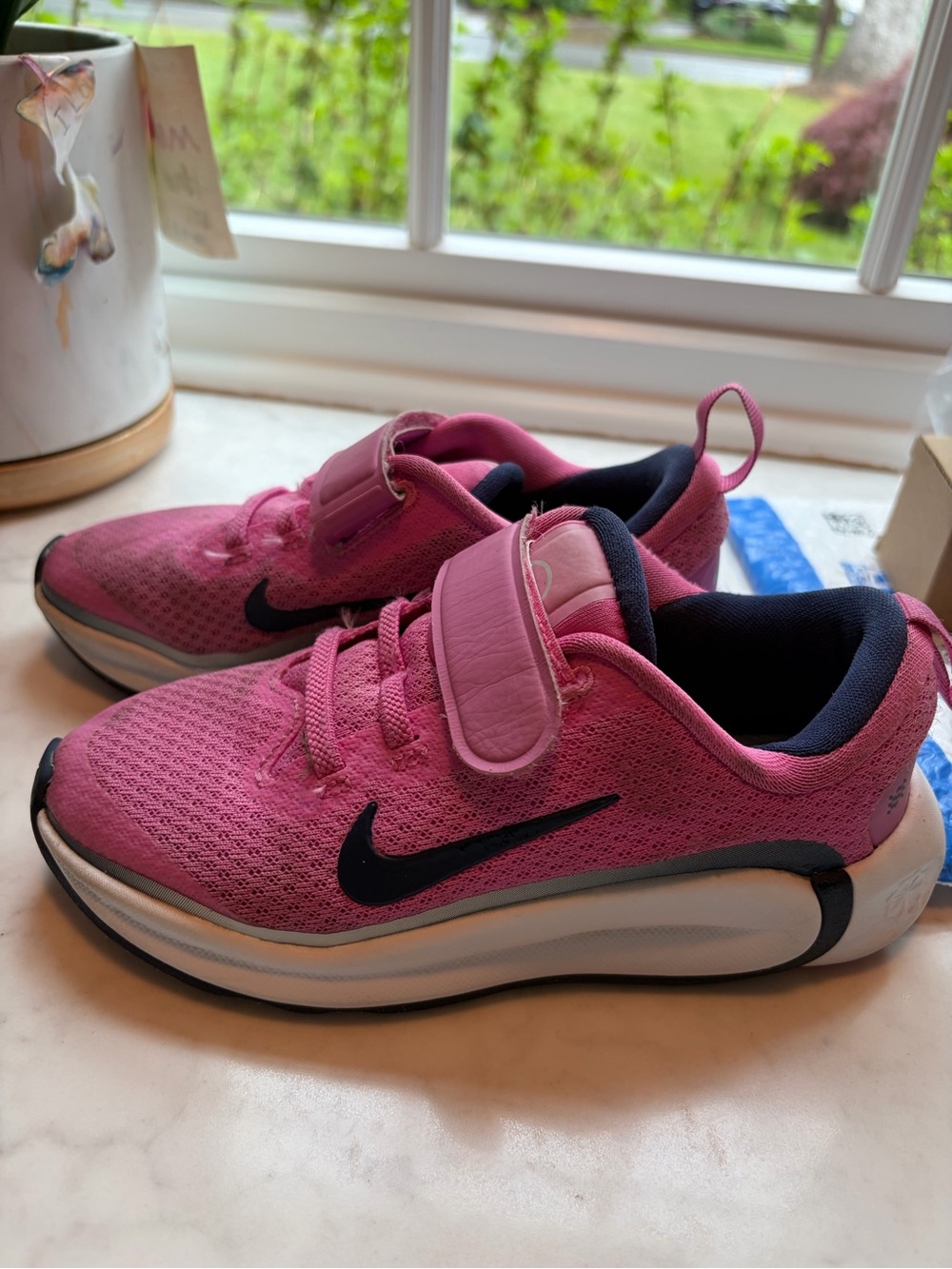 Nike Kids Pink and Black Mesh Sneakers with Hook-and-Loop Strap